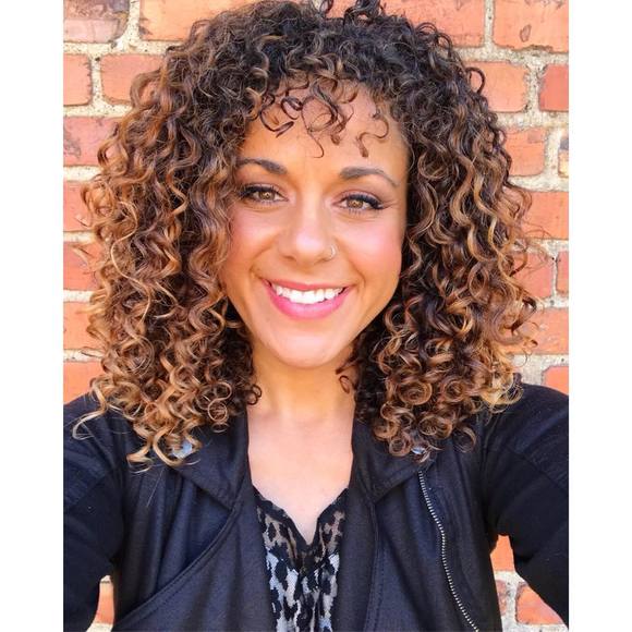 Meet your Posher, Michelle - Picture 1 of 1